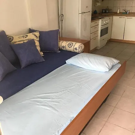Adorable First Row Appartment! Apartment Possidi